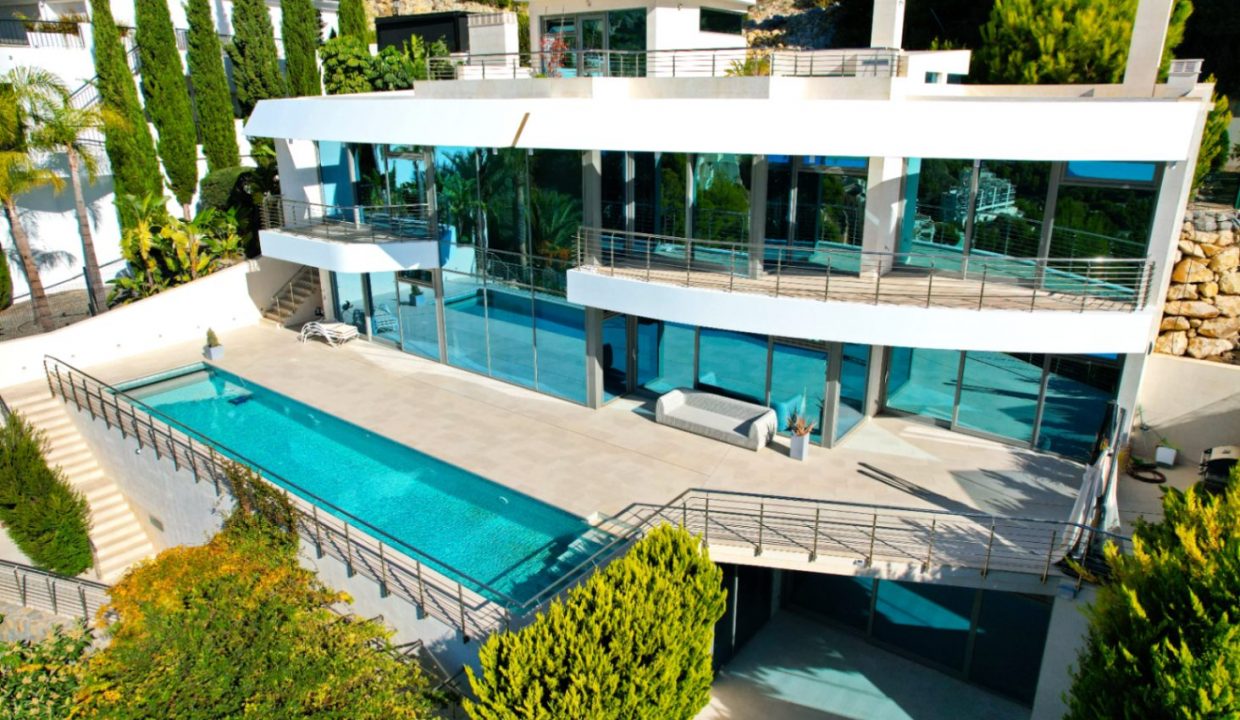 Promoción Villa la prestigiosa y deslumbrante Costa Blanca, obra nueva en Altea (Revista)