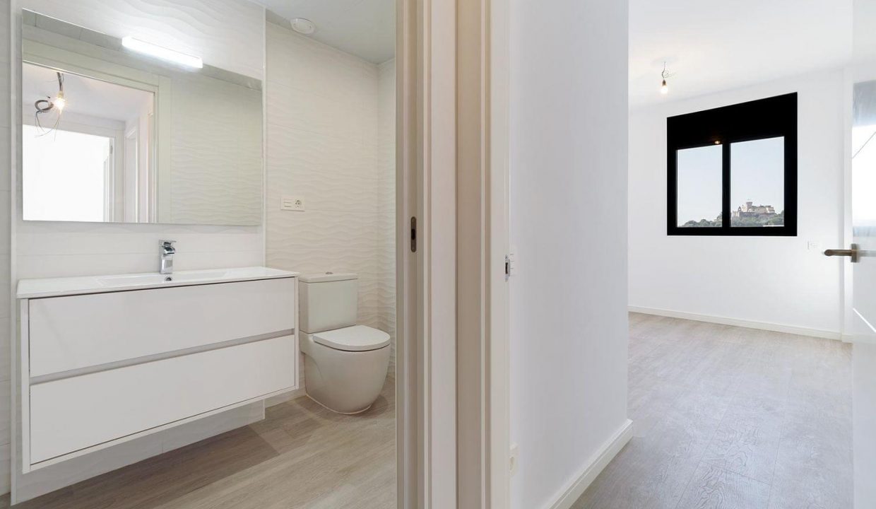 Promoción Ramón Otero Pedrayo 65, obra nueva en Castelldefels (Revista)