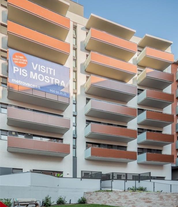Promoción Residencial Torre dels Vents, obra nueva en Tarragona (Revista)