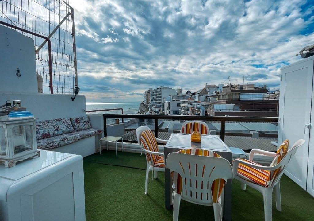 Promoción Magnífico apartamento con vistas al mar, obra nueva en Benidorm (Revista)