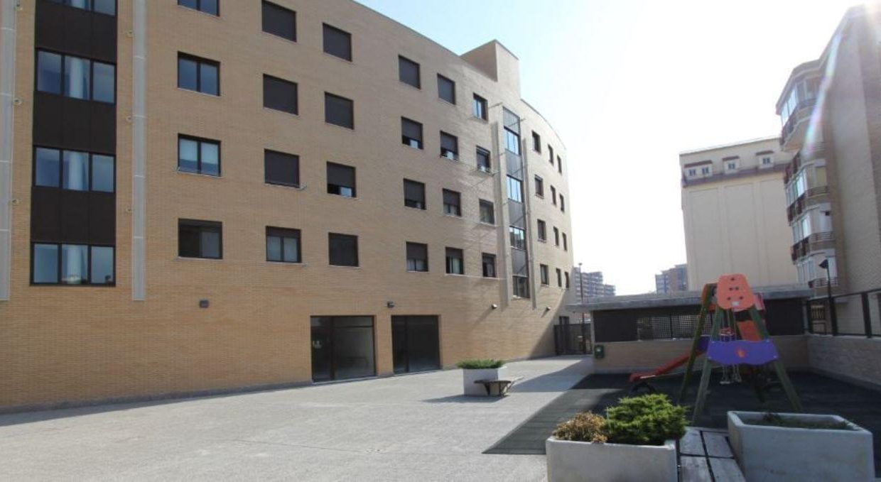 Promoción El Poeta II, obra nueva en Zaragoza (Revista)