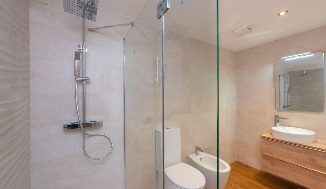 Promoción Amoros 11, obra nueva en Madrid (Revista)