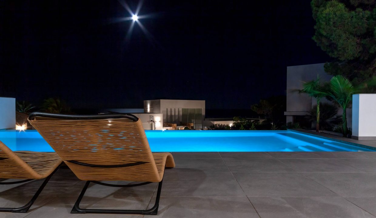 Promoción Impresionante villa de estilo minimalista, obra nueva en Jávea (Revista)
