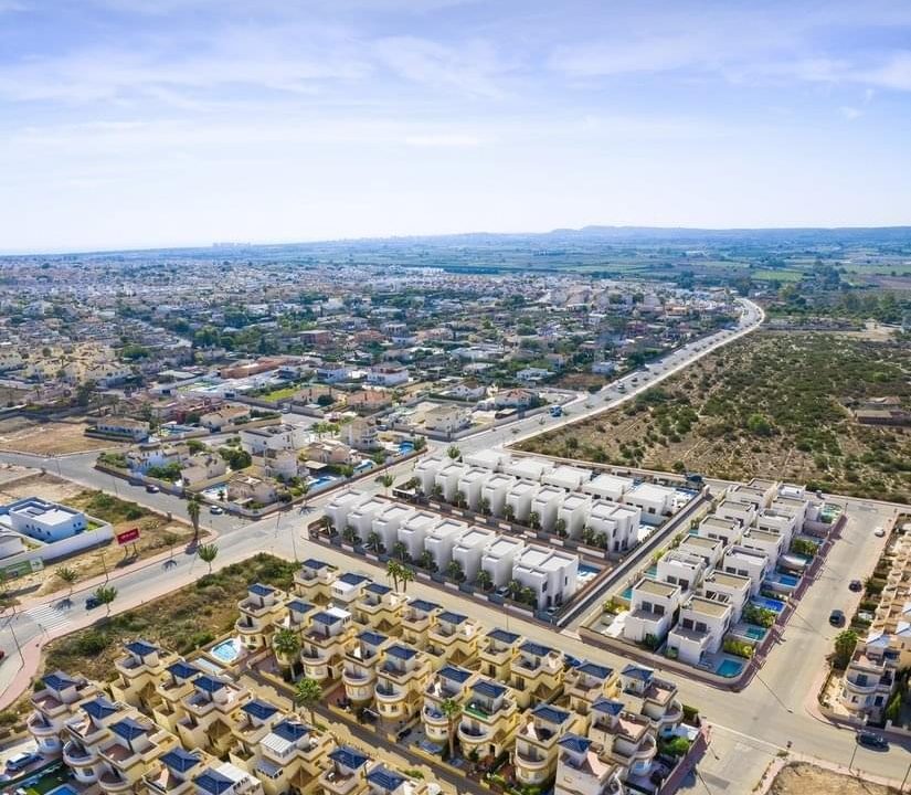 Promoción Mykonos, obra nueva en San Fulgencio (Revista)