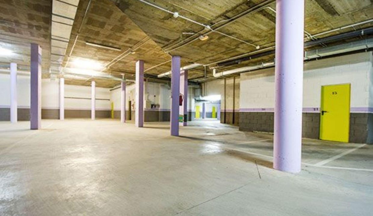 Promoción Llagostera, obra nueva en Llagostera (Revista)