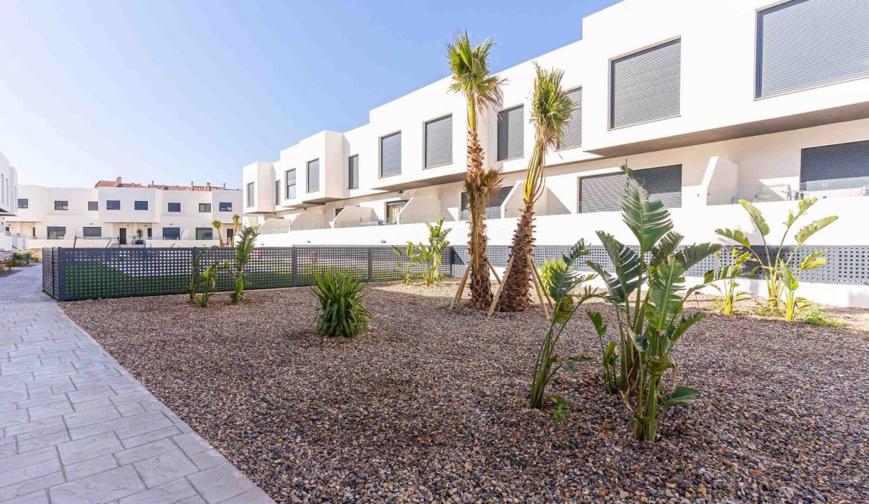 Promoción Residencial Portobello, obra nueva en El Ejido (Revista)