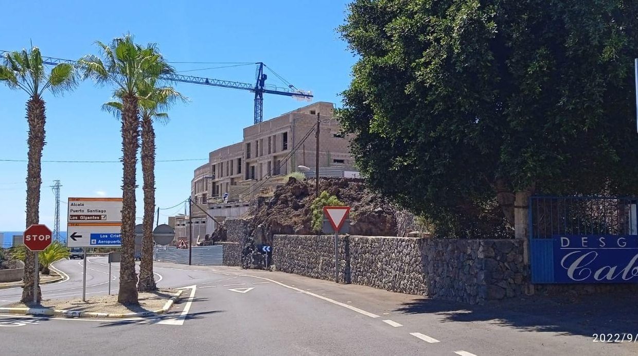 Promoción Residencial Playa, obra nueva en Guía de Isora (Revista)