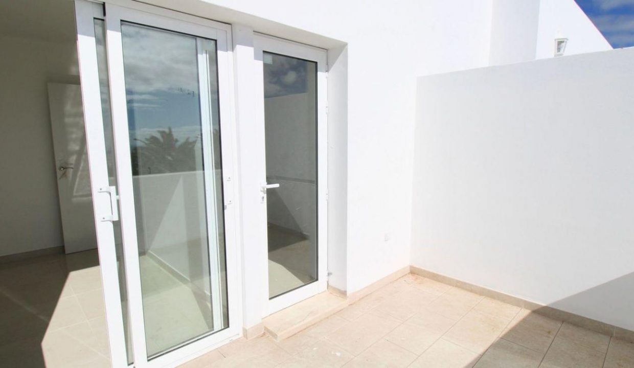 Promoción 4 dúplex en San Bartolomé, obra nueva en San Bartolomé (Revista)