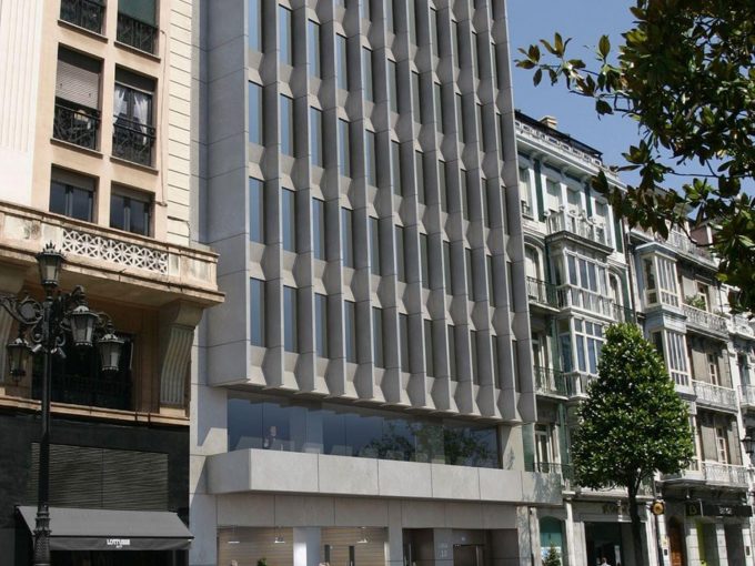 Promoción Uría 10, obra nueva en Oviedo (Revista)