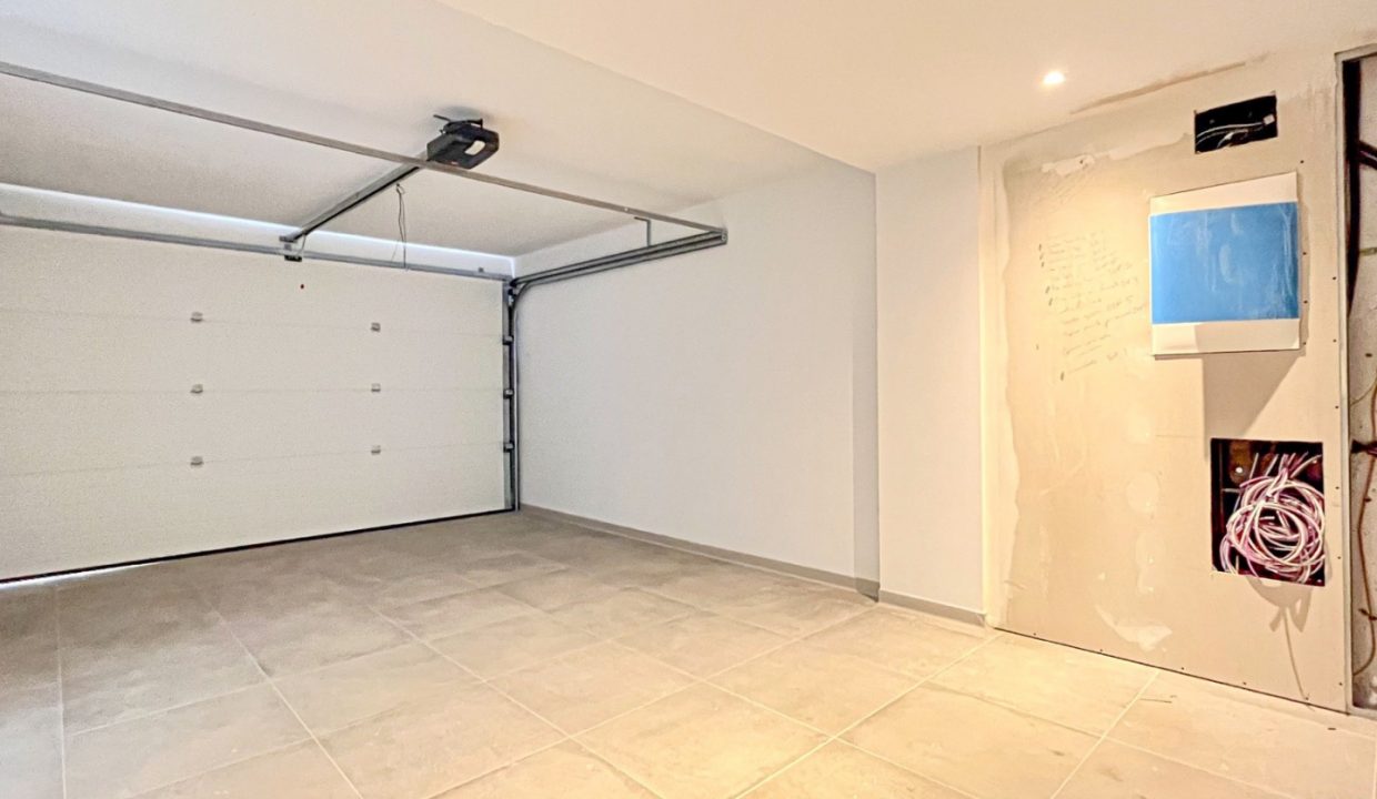 Promoción Fabulosa villa de estilo moderno, obra nueva en Altea (Revista)