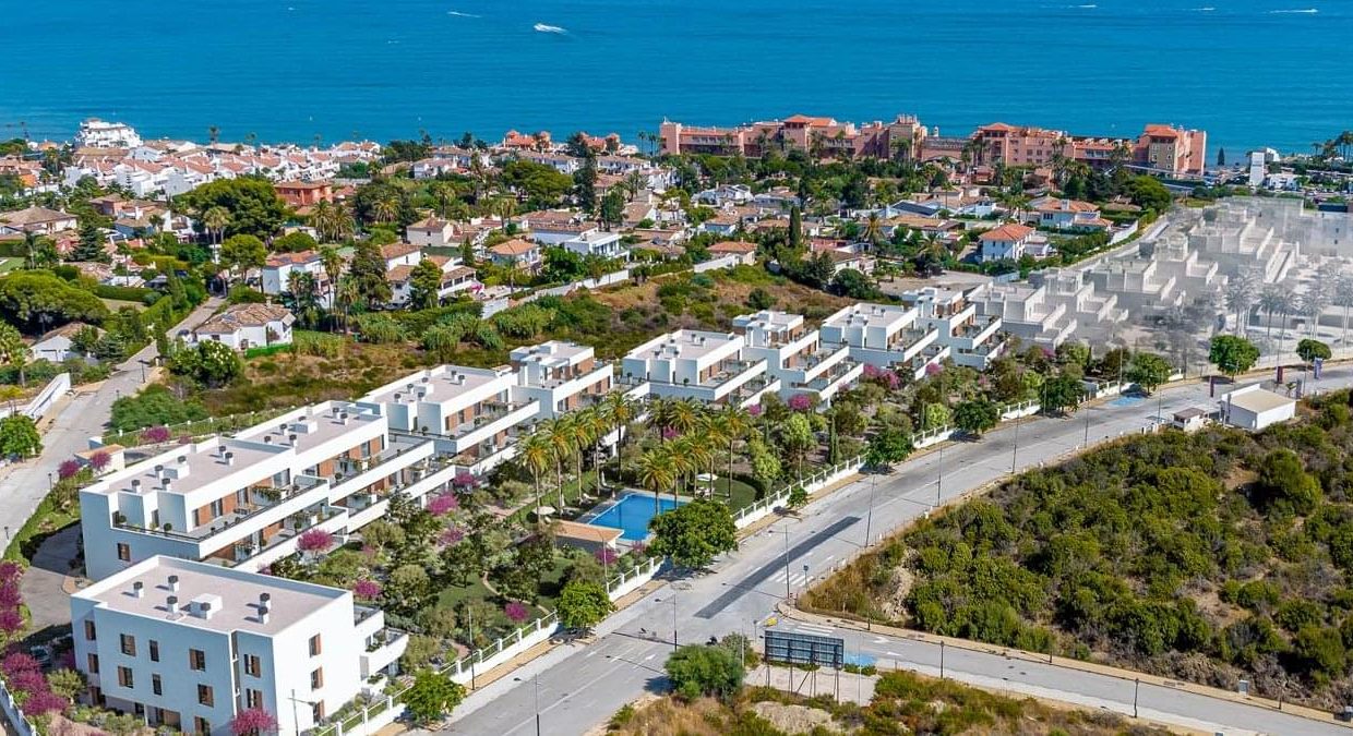 Promoción Sunset Bay Estepona, obra nueva en Gazela Hills (Revista)