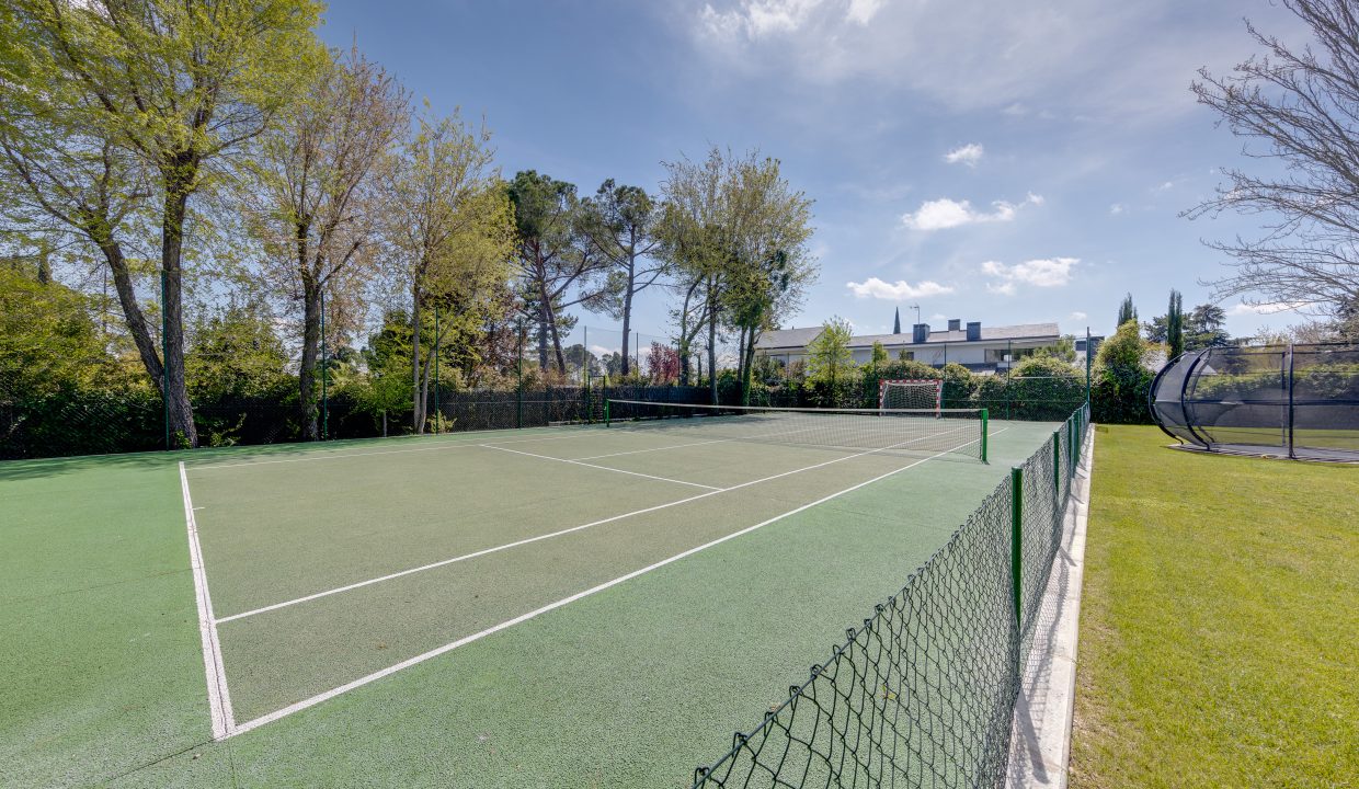 Promoción Preciosa y majestuosa villa, obra nueva en Pozuelo de Alarcón (Revista)