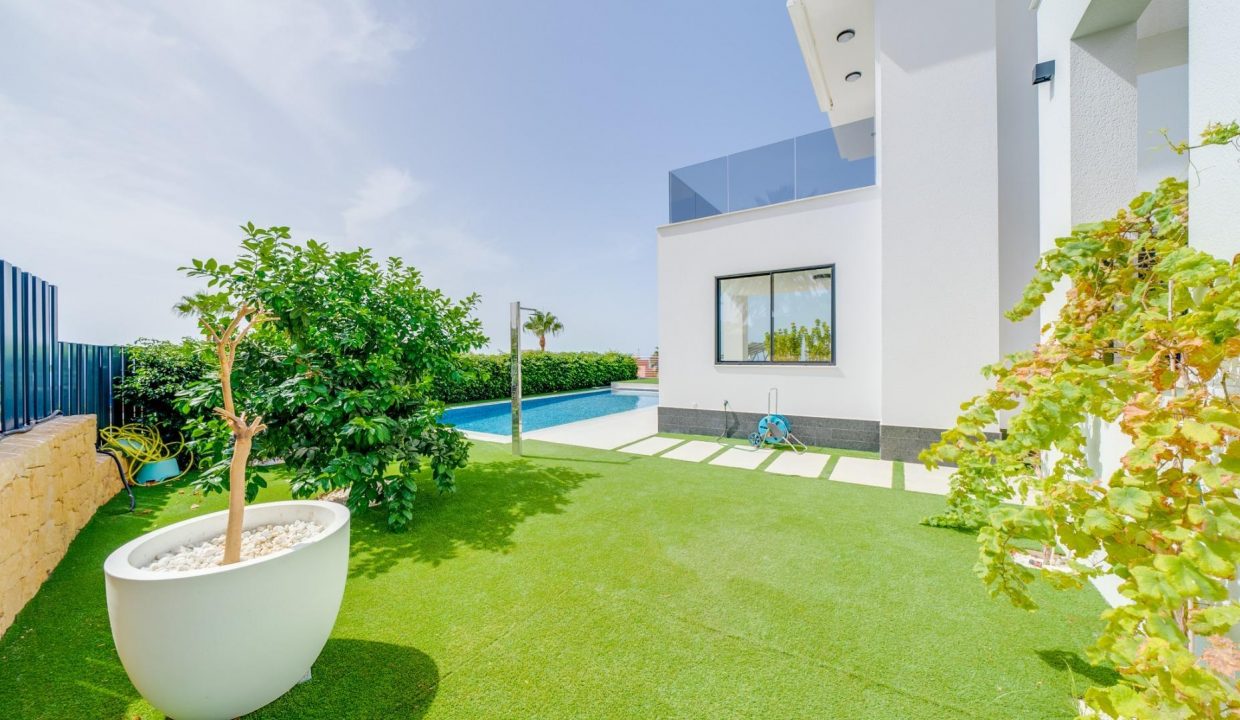 Promoción Villas Roma, obra nueva en Finestrat (Revista)