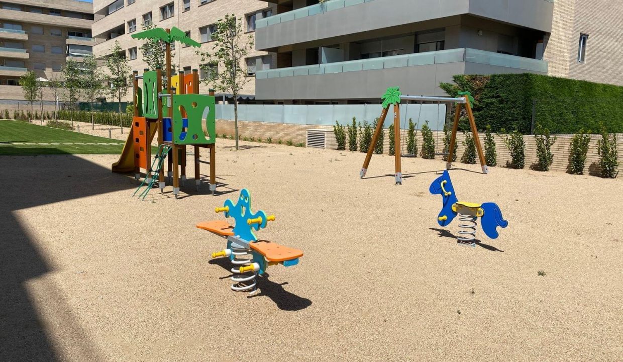 Promoción Ciutat Jardí, obra nueva en Salt (Revista)
