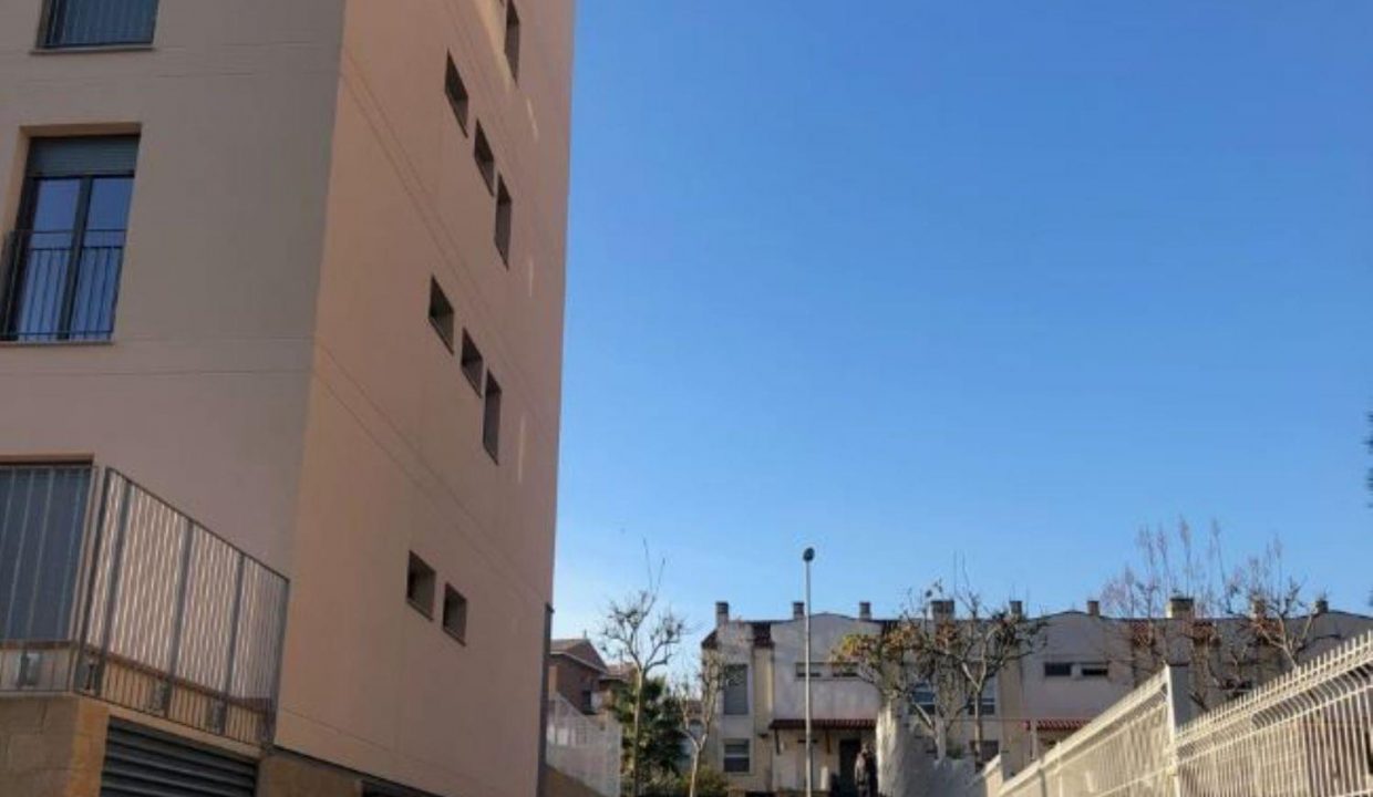 Promoción Tarragona – Les Vinyes, obra nueva en Tarragona (Revista)