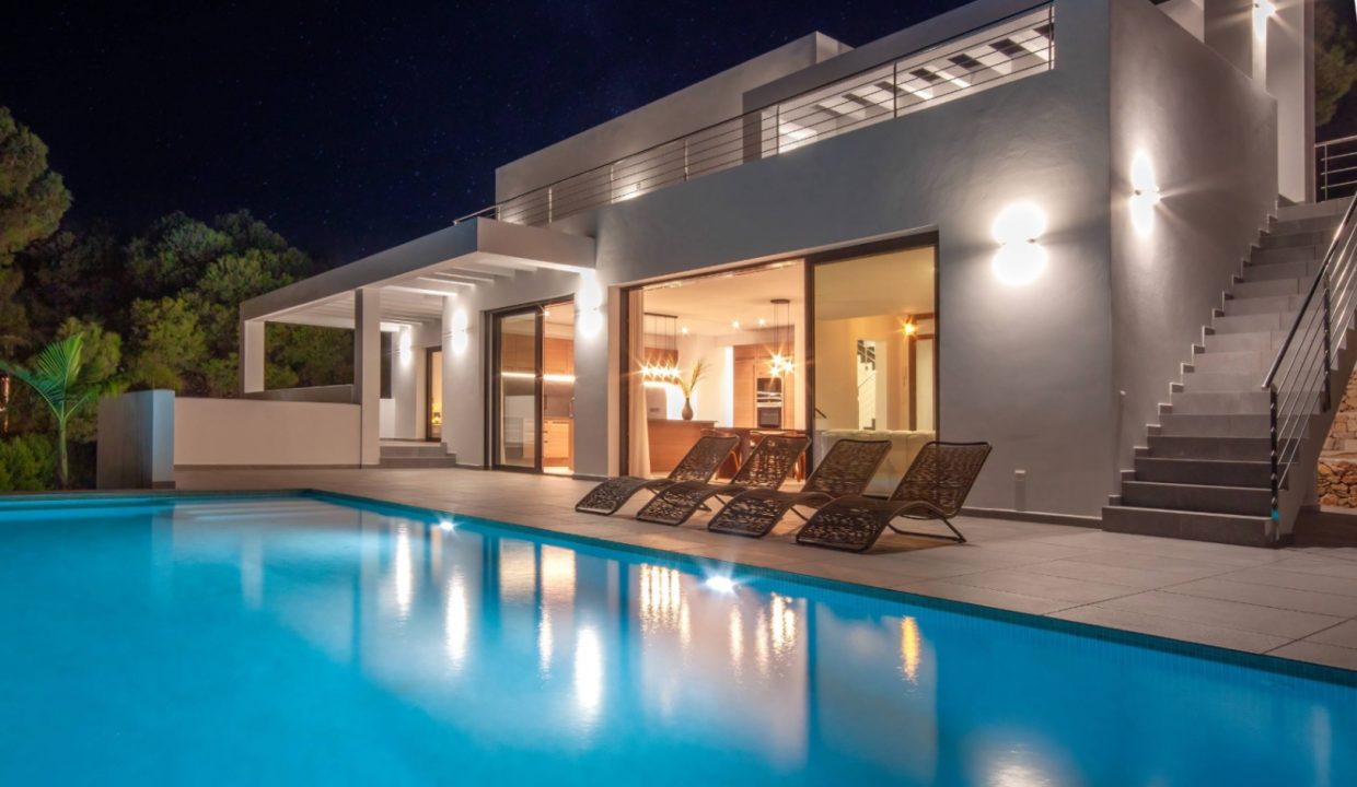 Promoción Impresionante villa de estilo minimalista, obra nueva en Jávea (Revista)