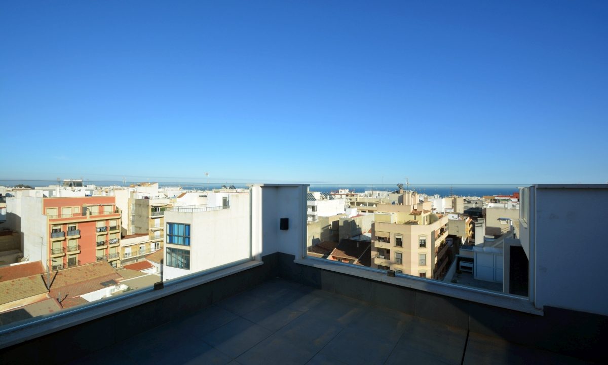 Promoción Edificio Roqueta, obra nueva en Guardamar del Segura (Revista)