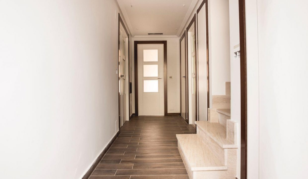 Promoción 17 viviendas adosadas y 4 viviendas pareadas, obra nueva en Talavera de la Reina (Revista)