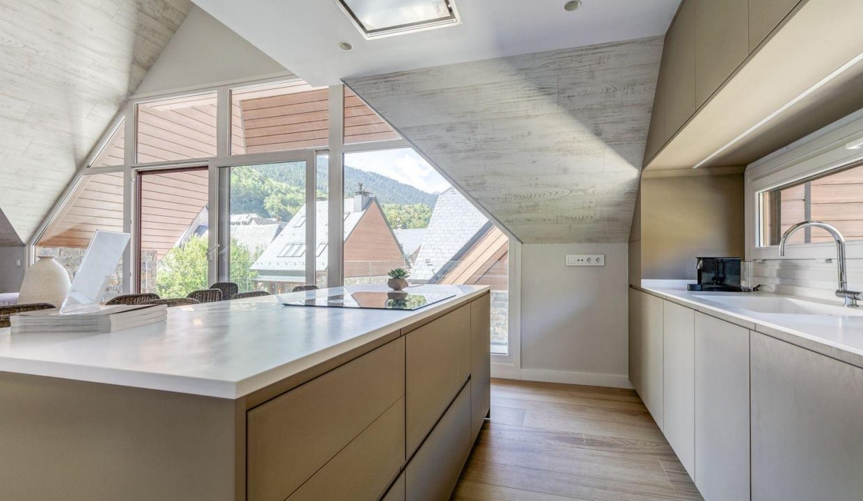 Promoción Residencial Es Pletieus, obra nueva en Escunhau (Revista)