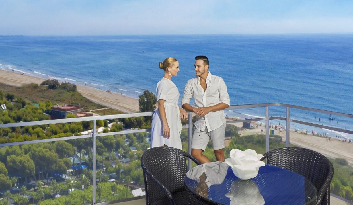Promoción Ciudad Jardin III, obra nueva en Oropesa del Mar (Revista)