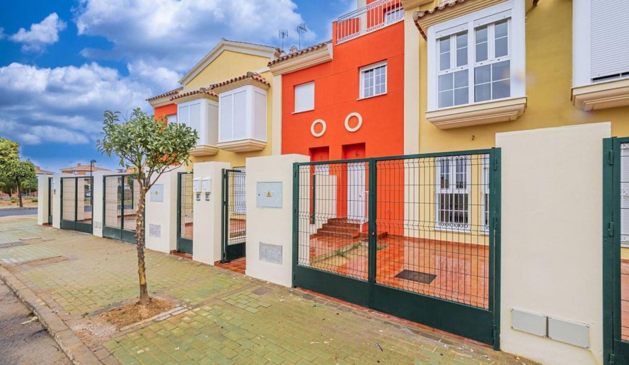 Promoción Adosados en Aljaraque, obra nueva en Corrales (Revista)