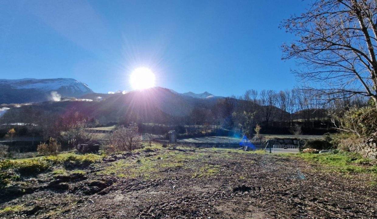 Promoción Urbanización Rincón del Verde, obra nueva en Panticosa (Revista)
