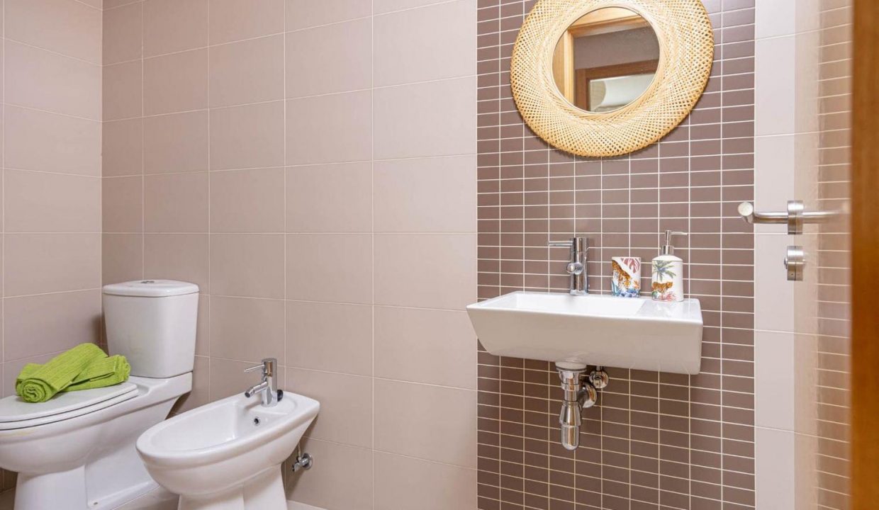 Promoción CALLEJÓN DEL CANTO, obra nueva en Villaviciosa (Revista)
