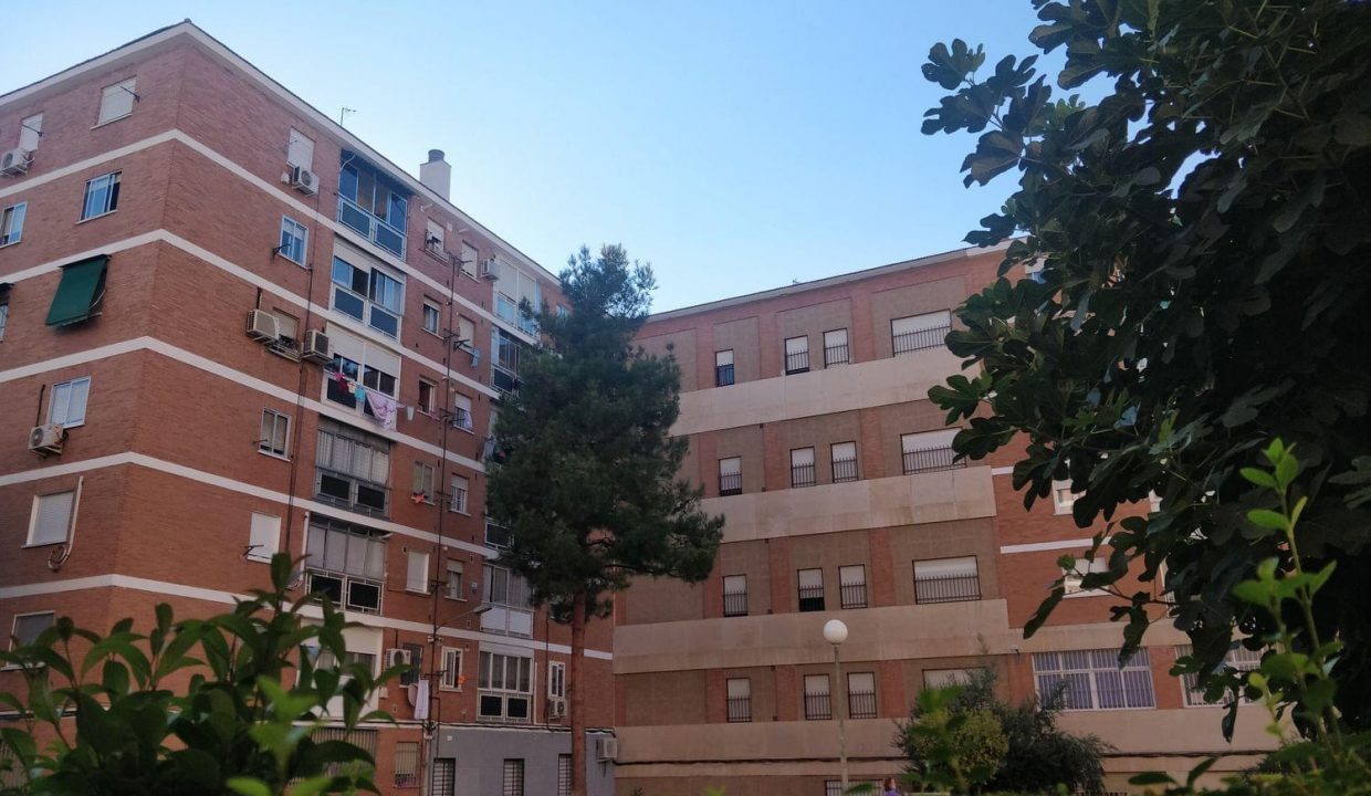 Promoción Residencial Montes de Barbanza, obra nueva en Madrid (Revista)