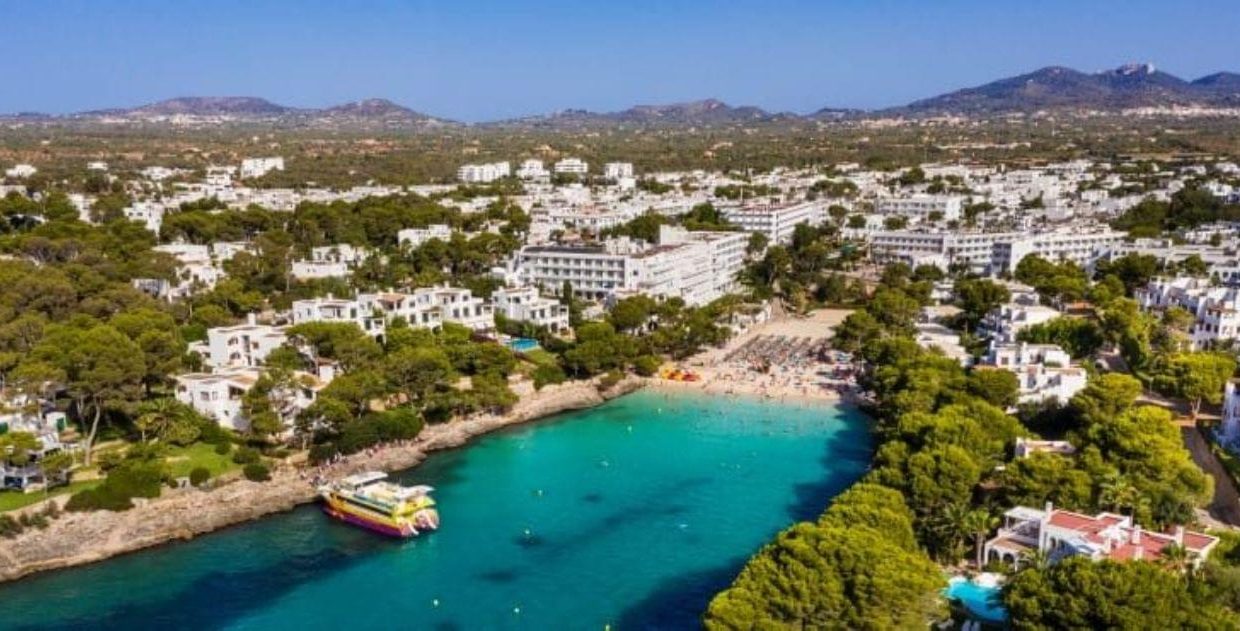 Promoción Compass, obra nueva en Cala d'Or (Revista)