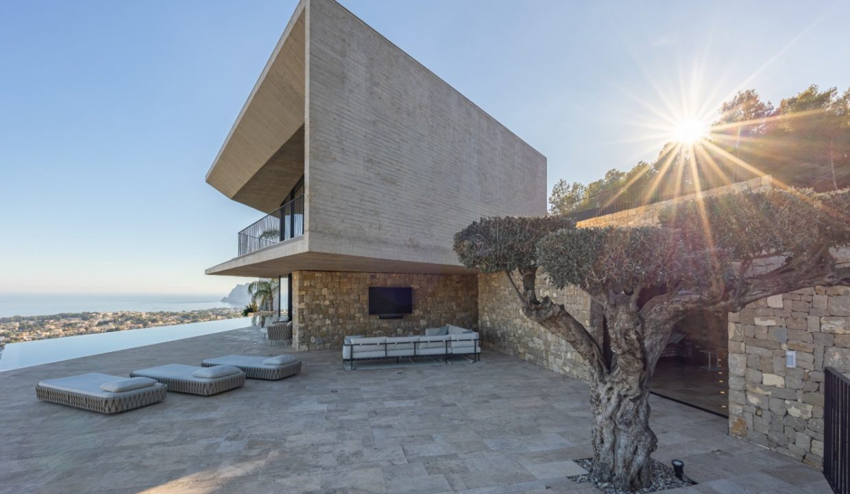 Promoción Villa en los serenos bosques de Benissa, obra nueva en Benisa (Revista)