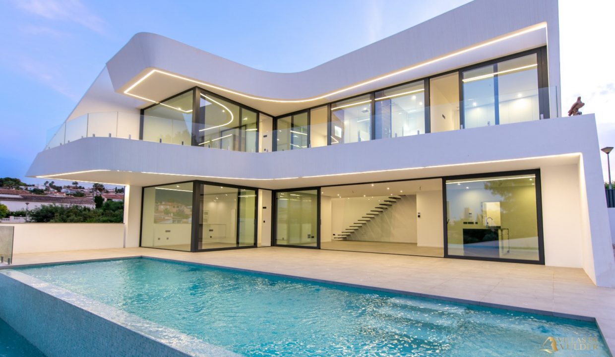 Promoción Villa de lujo en una zona privilegiada, obra nueva en Calpe (Revista)