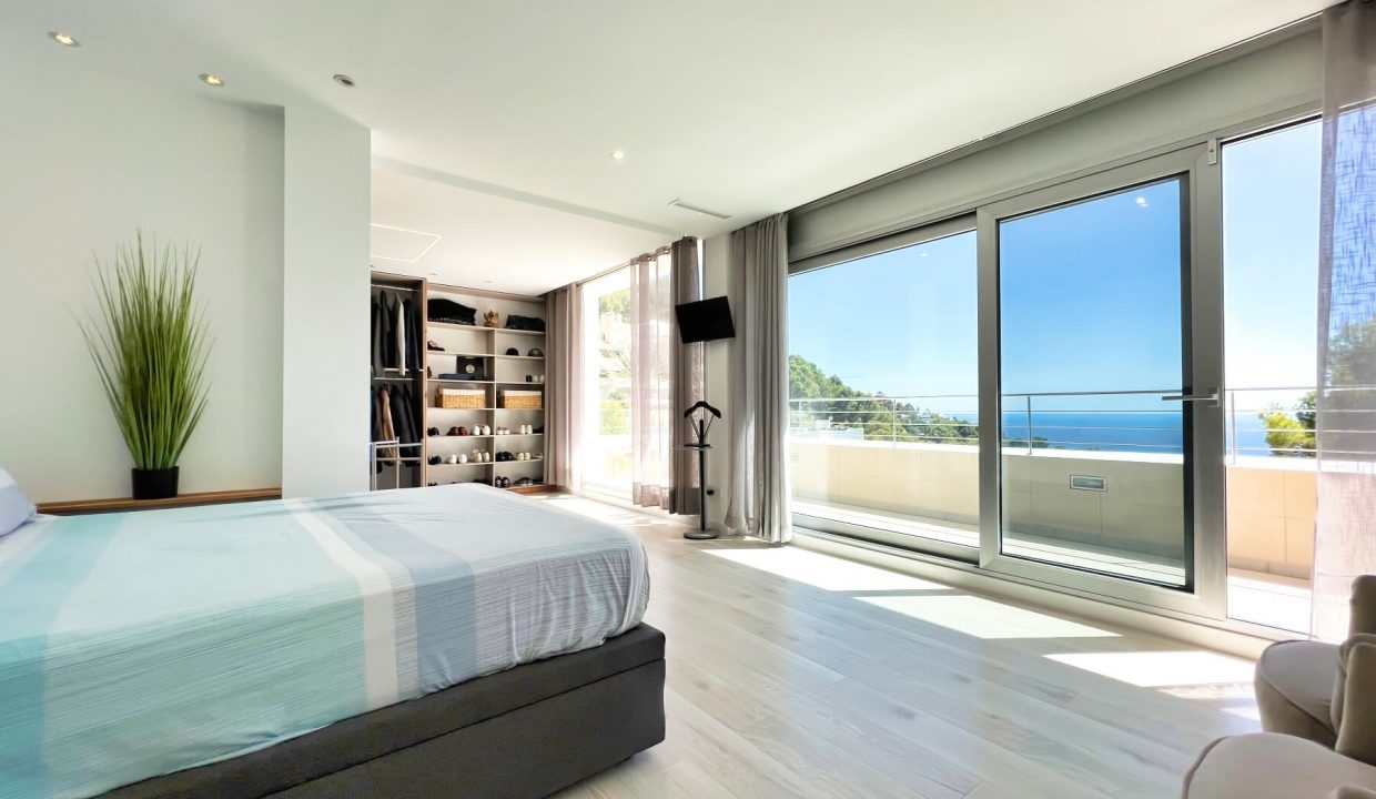 Promoción Exclusiva villa adosada, obra nueva en Altea (Revista)