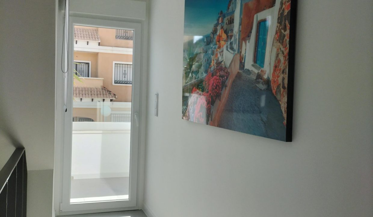 Promoción Residencial Atomium, obra nueva en Orihuela (Revista)