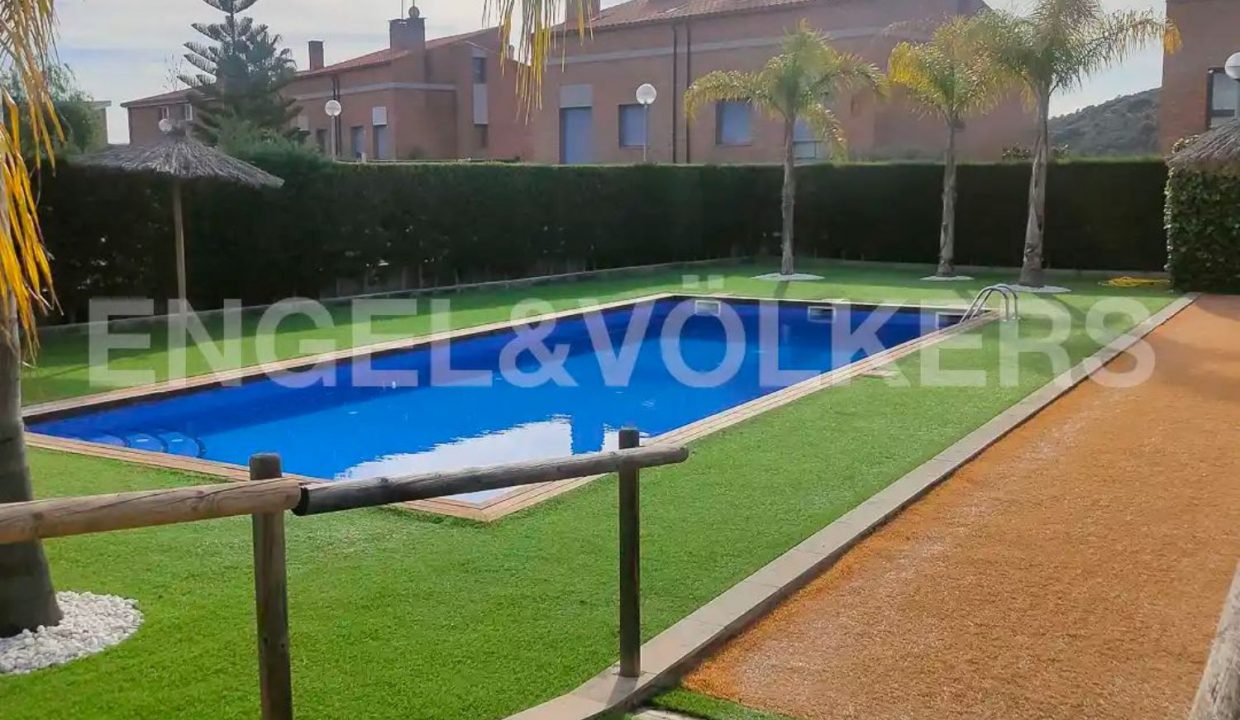 Promoción CAMÍ DELS FRANCESOS, obra nueva en Tiana (Revista)