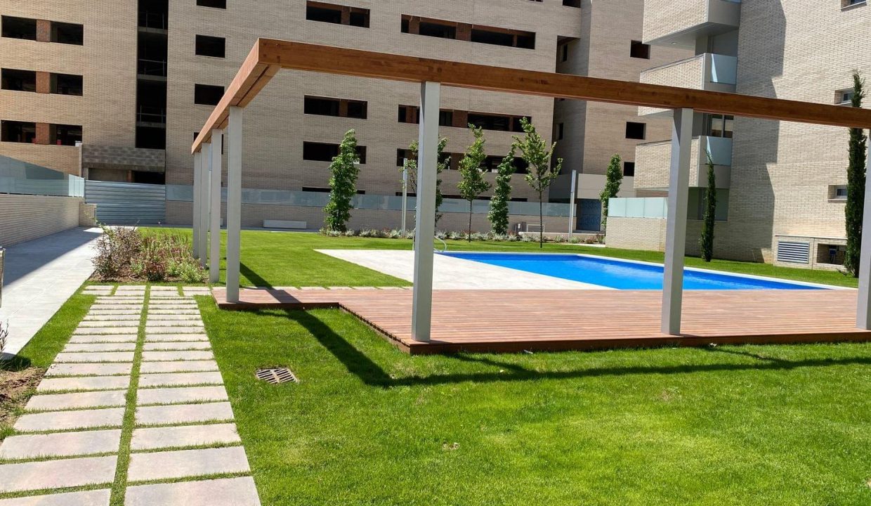 Promoción Ciutat Jardí, obra nueva en Salt (Revista)