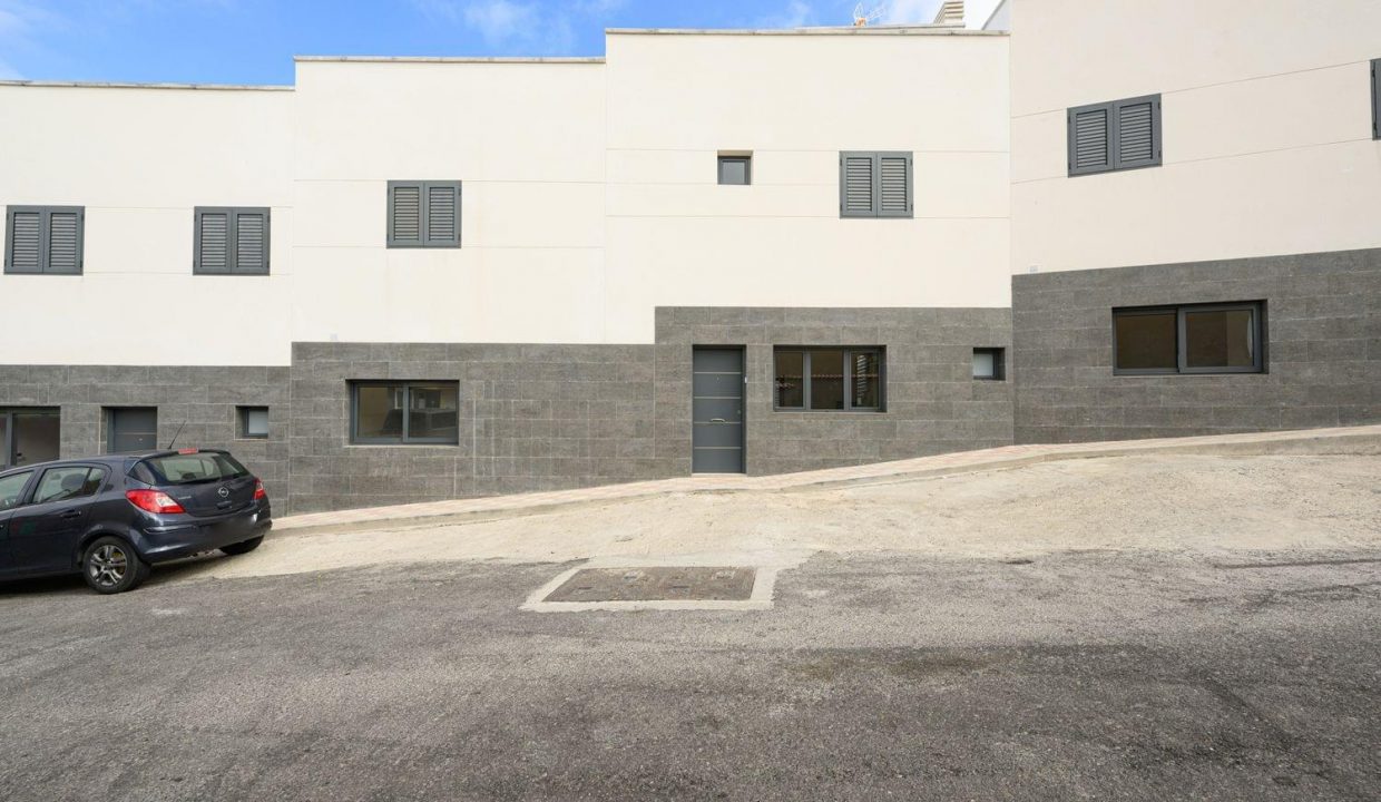 Promoción Firgas-Los Rosales, obra nueva en Firgas (Revista)