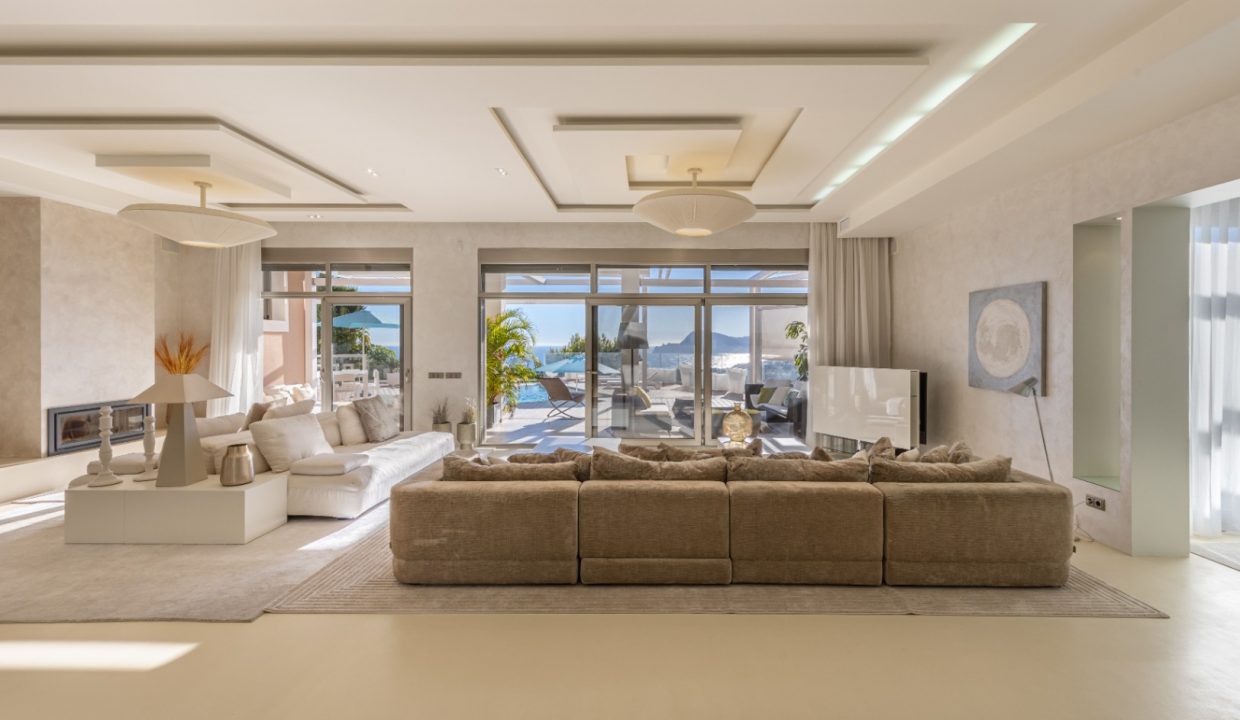Promoción Villa con imponentes vistas a la bahía, obra nueva en Altea (Revista)