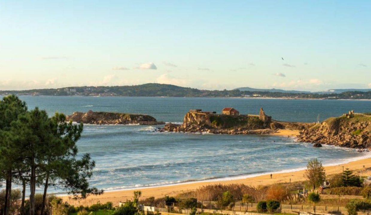 Promoción Urbanización La Ermita A Lanzada, obra nueva en Maior (Revista)