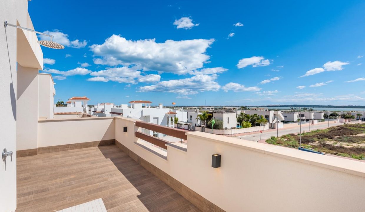 Promoción Las Lagunas, obra nueva en Rojales (Revista)