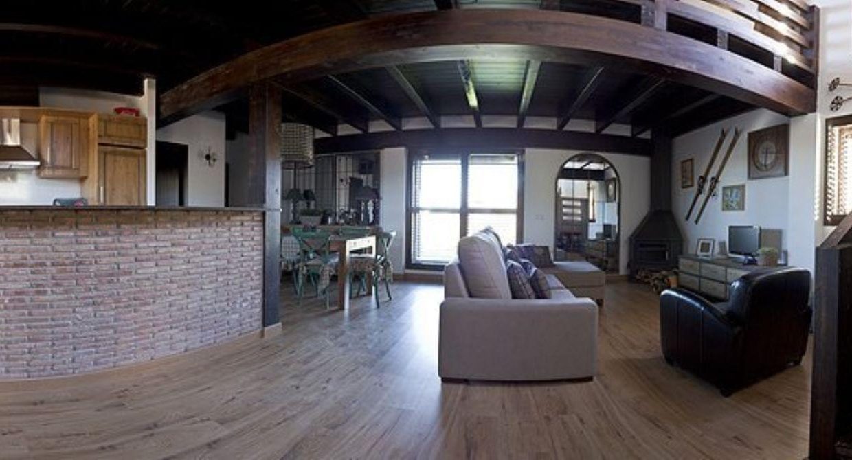 Promoción Los Llanos, obra nueva en Albarracín (Revista)