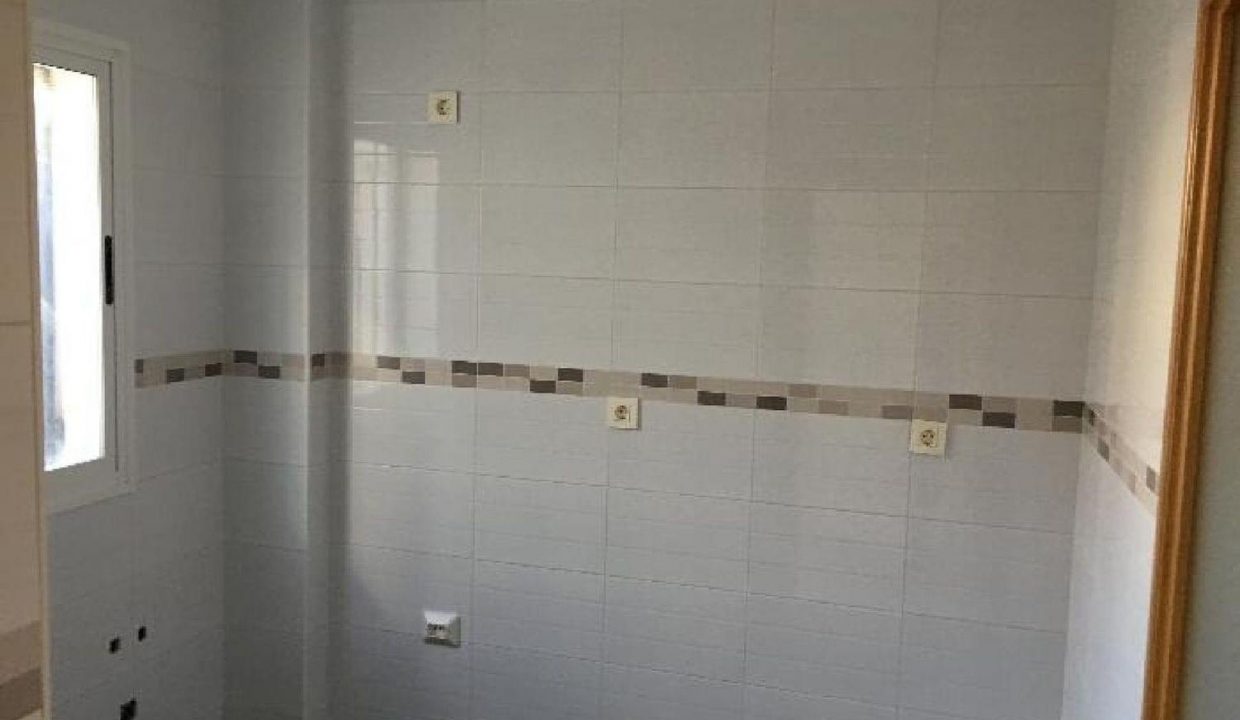 Promoción RESIDENCIAL CARLOS CANO, obra nueva en Urbanización "Cuesta de los chinos" (Revista)