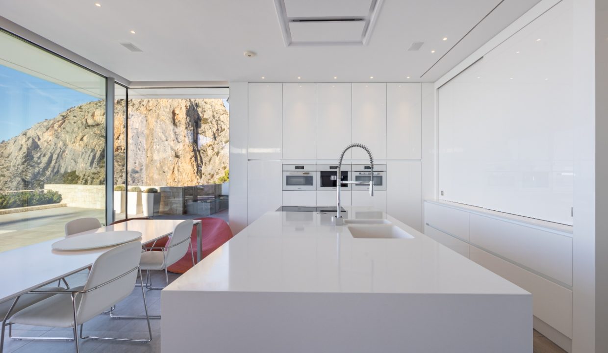 Promoción Villa con impresionantes vistas al mar, obra nueva en Altea (Revista)