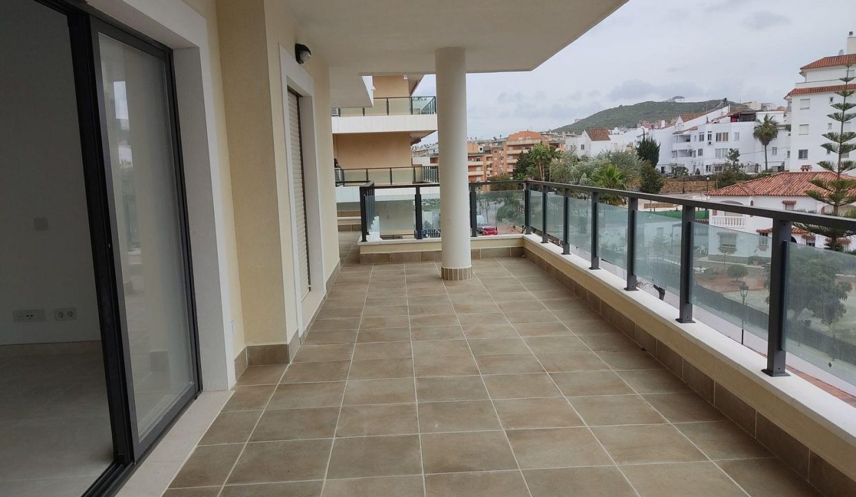 Promoción A2 de Villa Matilde, obra nueva en Sabinillas Sol (Revista)