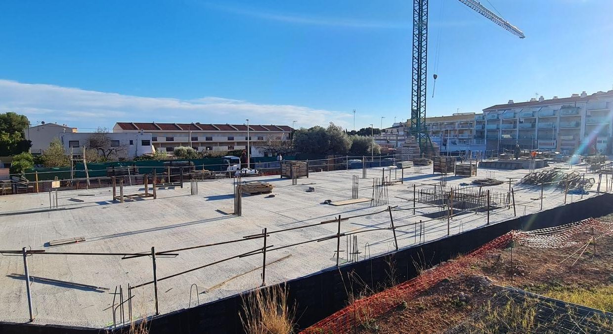 Promoción Residencial Rosales, obra nueva en Alcocéber (Revista)