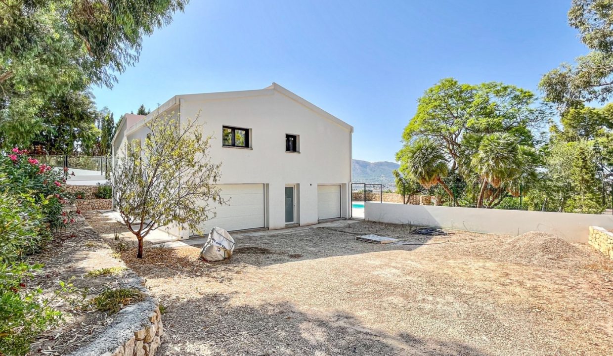 Promoción Fabulosa villa de estilo moderno, obra nueva en Altea (Revista)
