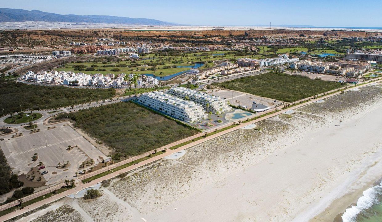 Promoción Residencial Marina Princess, obra nueva en Almerimar (Revista)