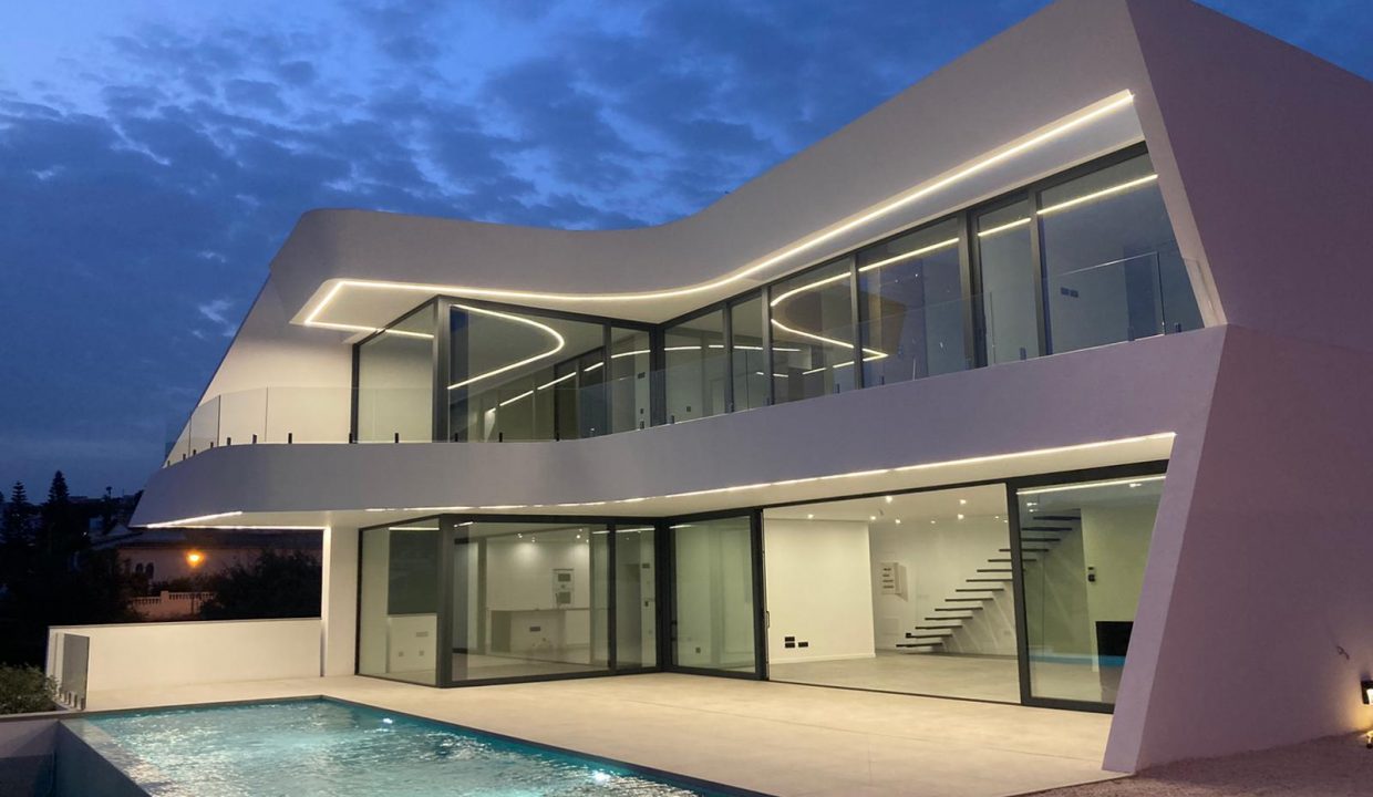 Promoción Villa de lujo en una zona privilegiada, obra nueva en Calpe (Revista)