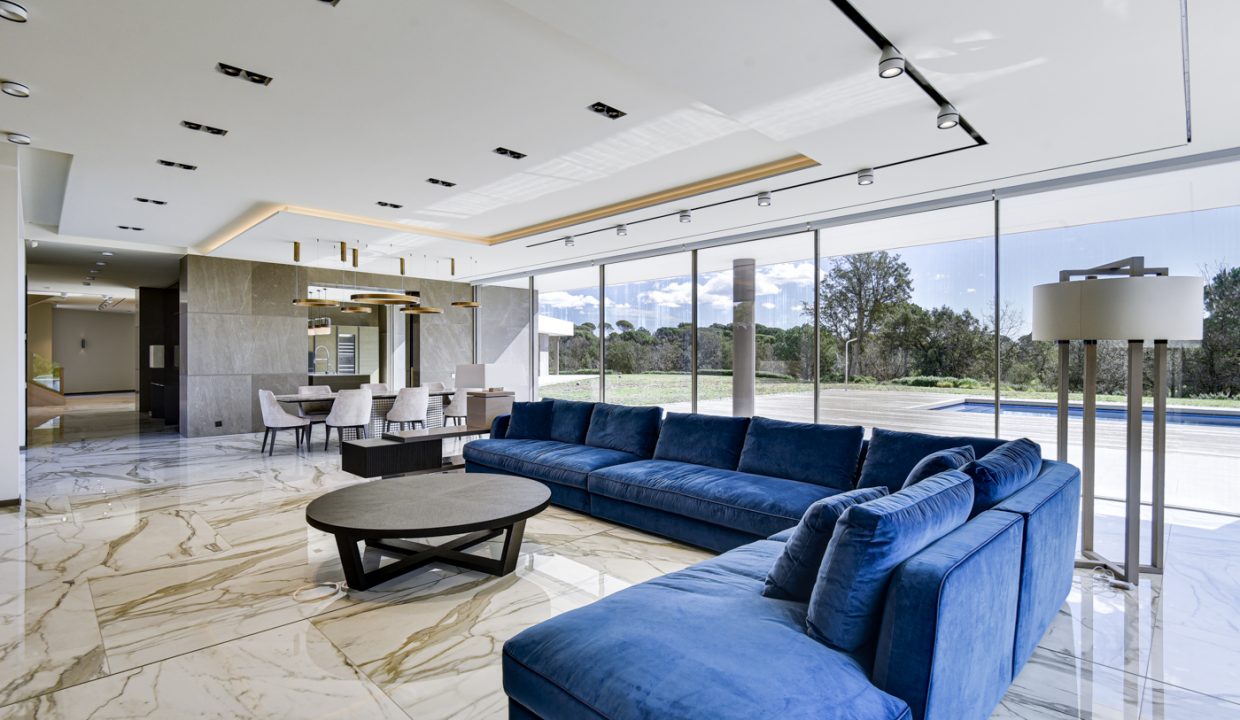 Promoción Villa Perla, obra nueva en la Selva de Mar (Revista)