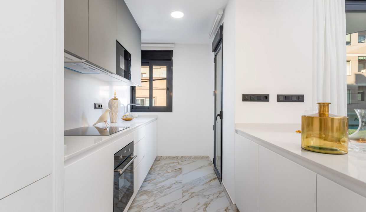 Promoción Edificio Roqueta, obra nueva en Guardamar del Segura (Revista)