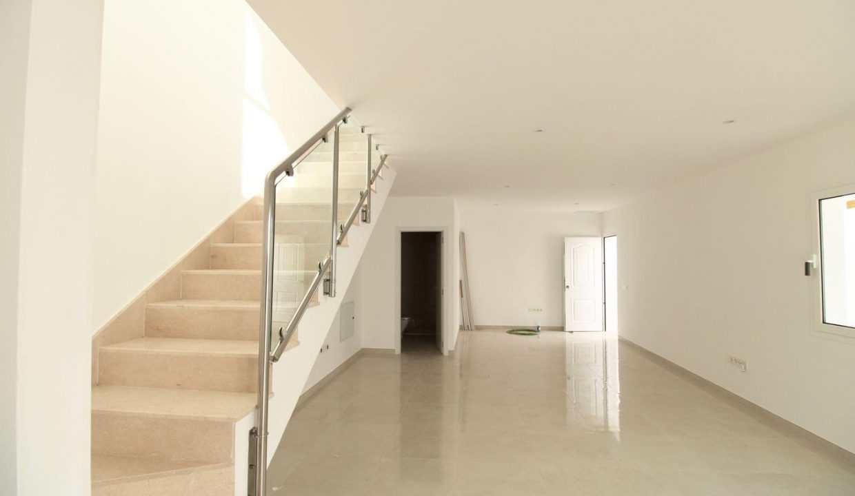 Promoción 4 dúplex en San Bartolomé, obra nueva en San Bartolomé (Revista)